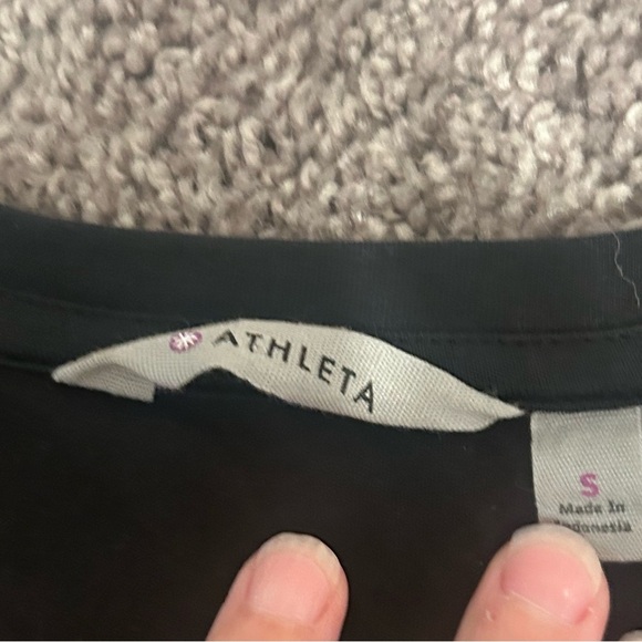 ATHLETA Carefree Dress. Ruched Side. Size Small. - Picture 3 of 6